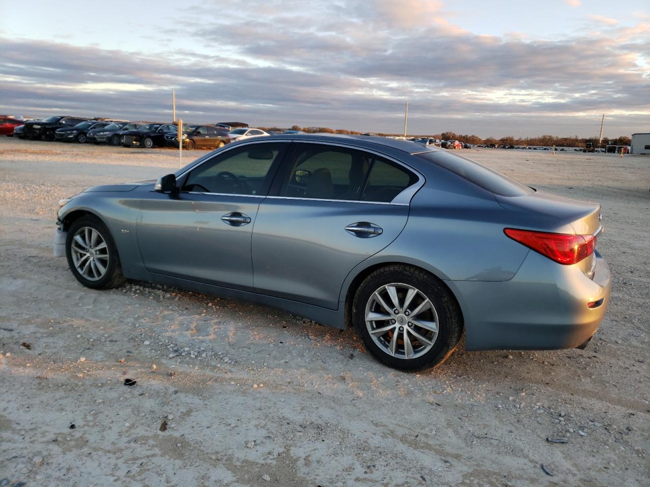 Photo 1 VIN: JN1EV7AP8HM731942 - INFINITI Q50 