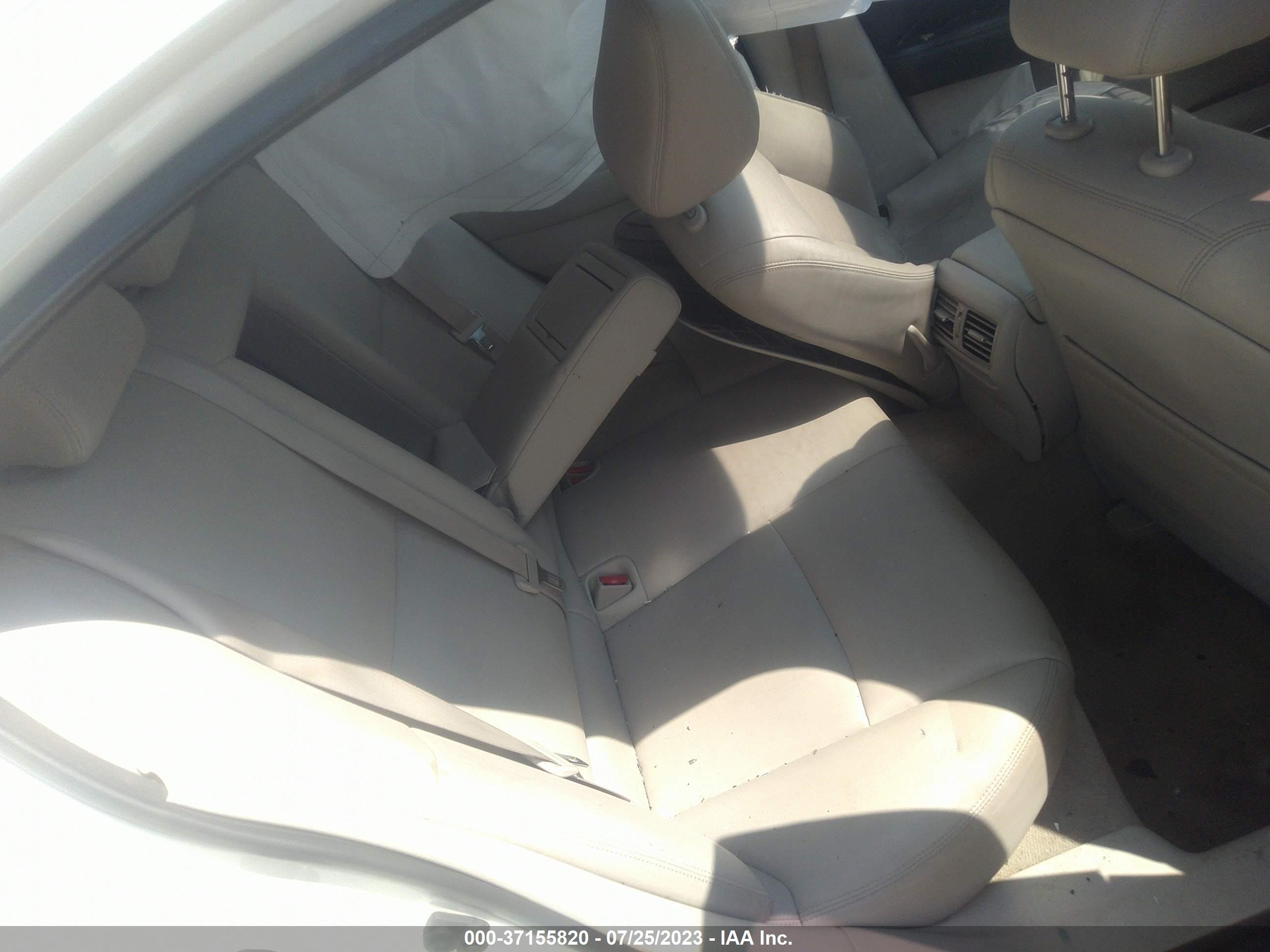 Photo 7 VIN: JN1EV7AP8HM738115 - INFINITI Q50 