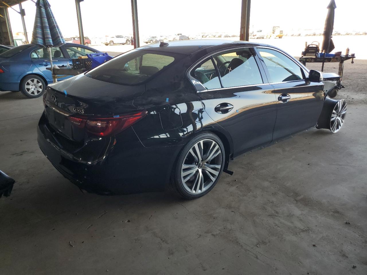 Photo 2 VIN: JN1EV7AP8JM592188 - INFINITI Q50 