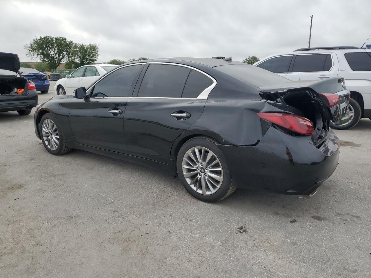 Photo 2 VIN: JN1EV7AP8LM204573 - INFINITI Q50 