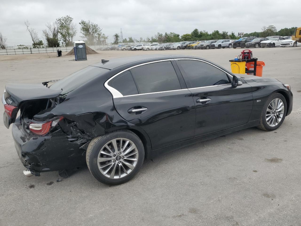 Photo 3 VIN: JN1EV7AP8LM204573 - INFINITI Q50 