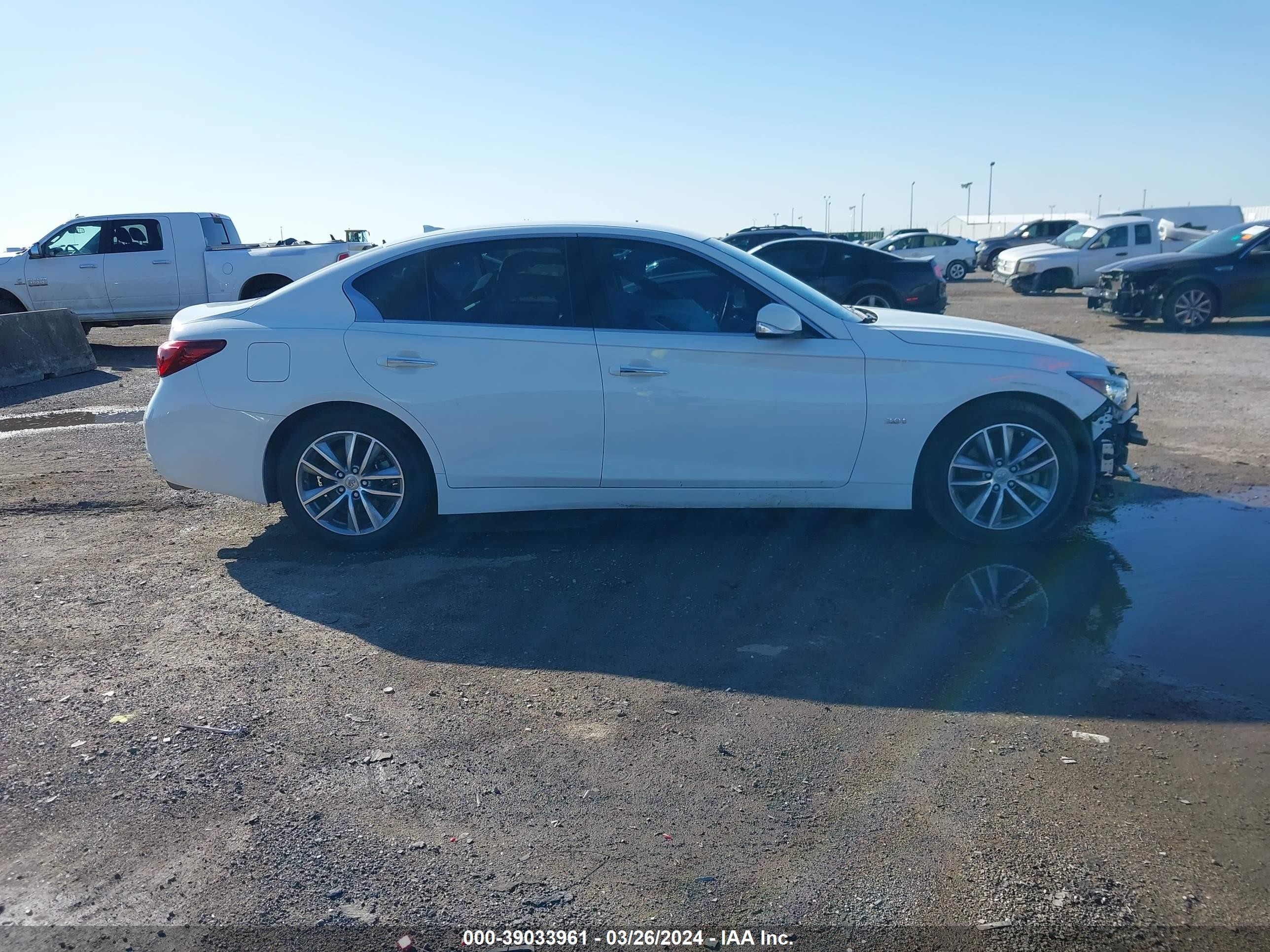 Photo 10 VIN: JN1EV7AP8LM209014 - INFINITI Q50 