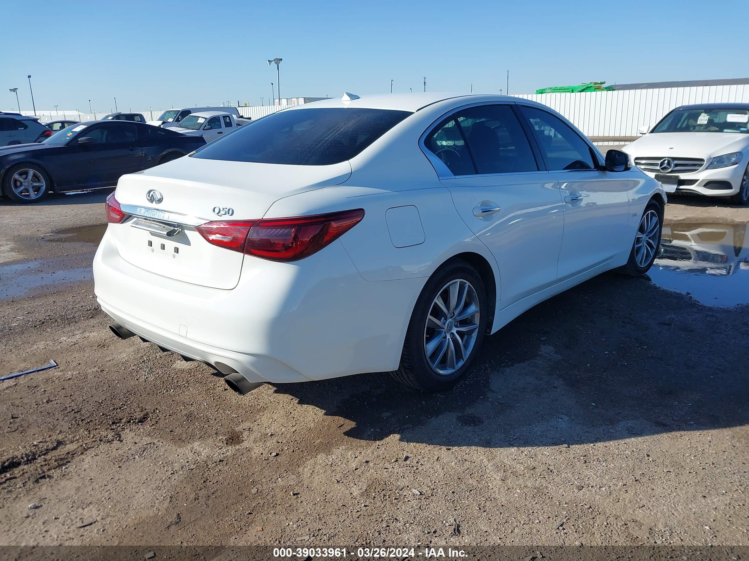 Photo 3 VIN: JN1EV7AP8LM209014 - INFINITI Q50 