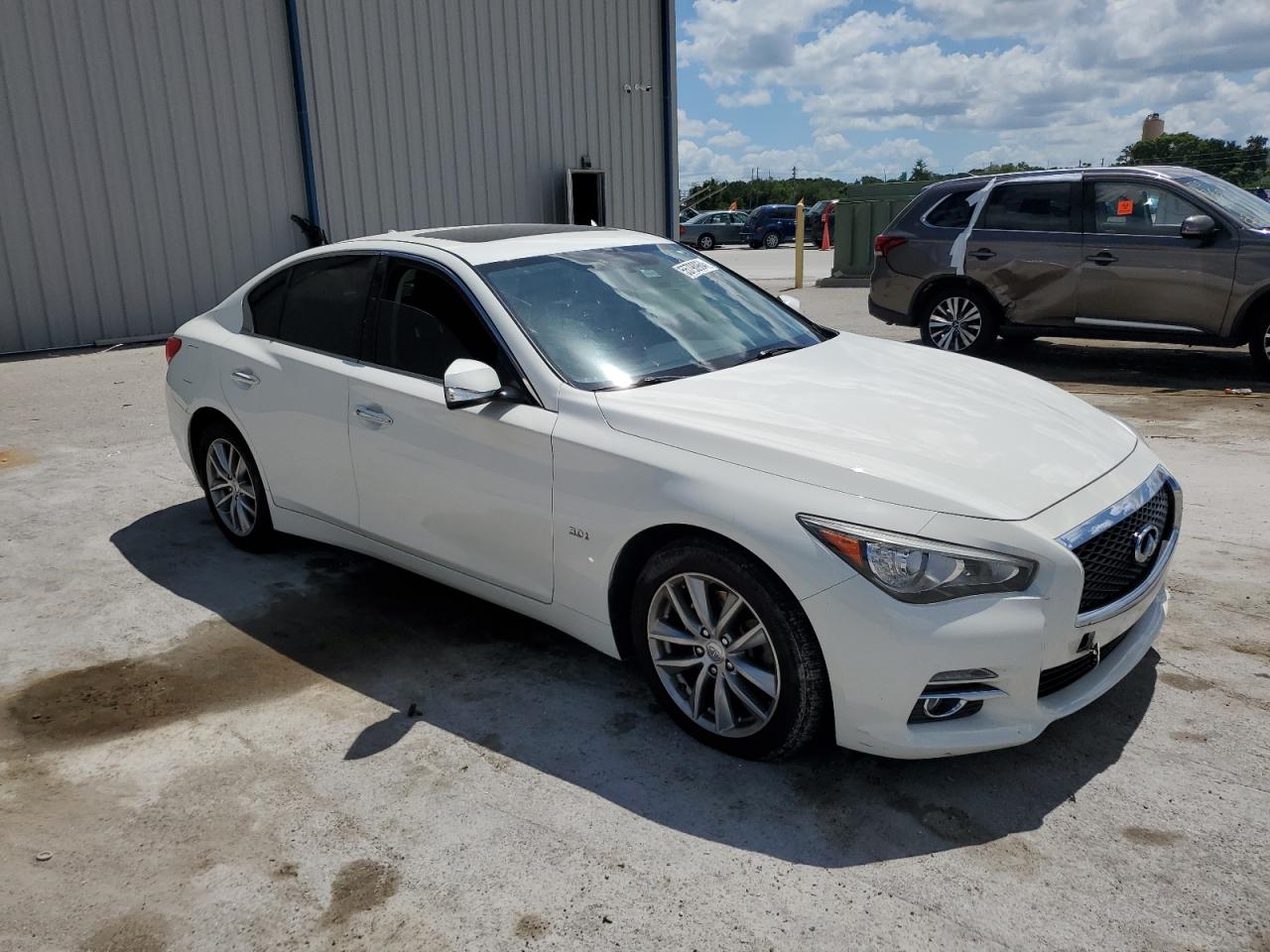 Photo 3 VIN: JN1EV7AP9HM737829 - INFINITI Q50 