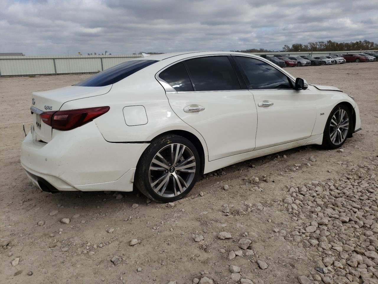 Photo 2 VIN: JN1EV7AP9KM540800 - INFINITI Q50 