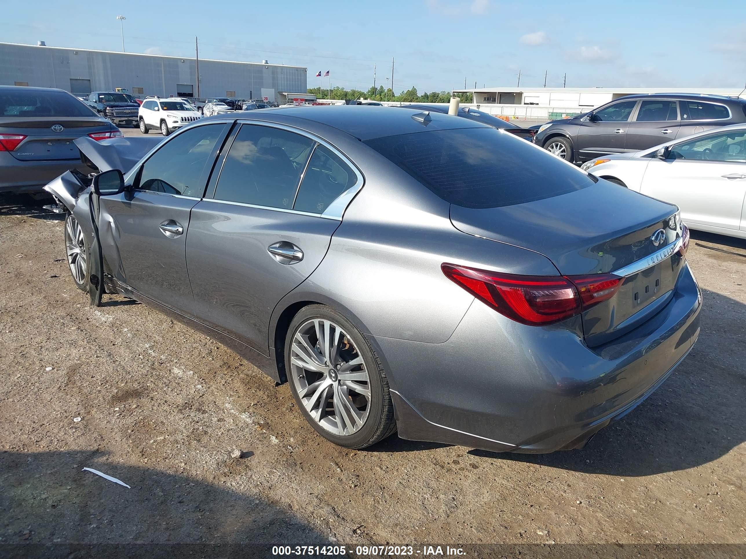 Photo 2 VIN: JN1EV7APXJM355945 - INFINITI Q50 