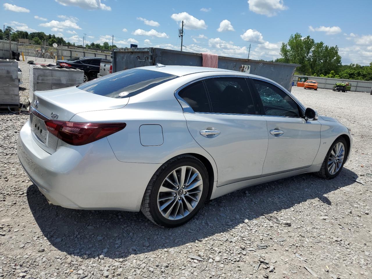 Photo 2 VIN: JN1EV7APXJM591656 - INFINITI Q50 