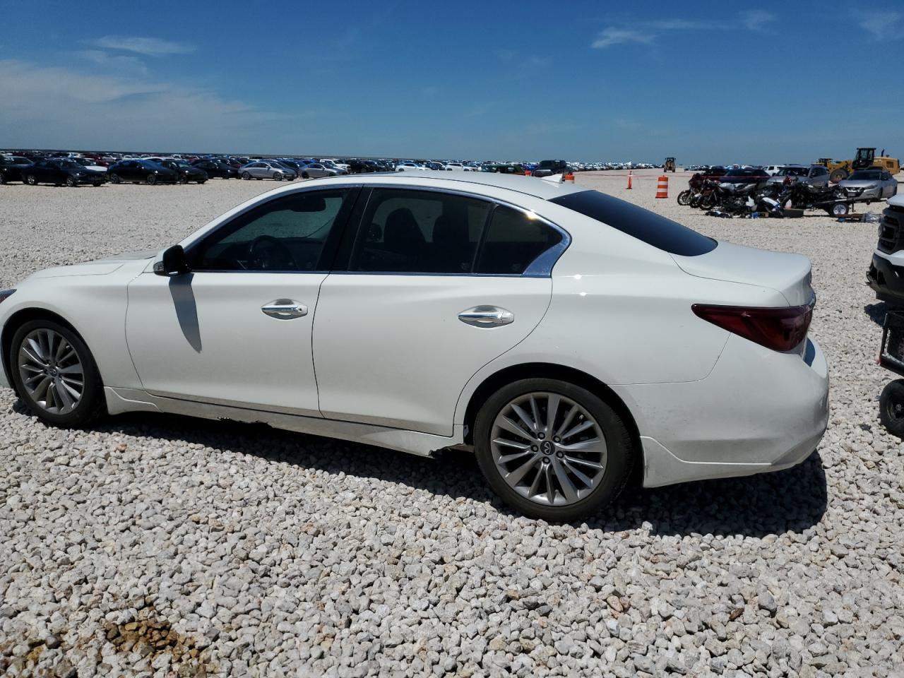 Photo 1 VIN: JN1EV7APXLM201464 - INFINITI Q50 