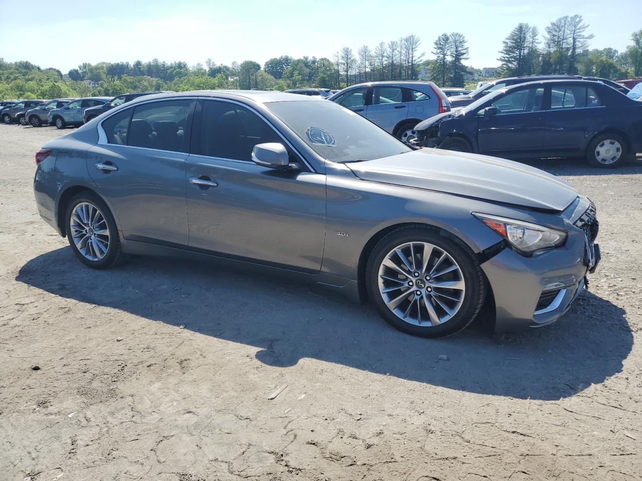 Photo 3 VIN: JN1EV7AR0JM437717 - INFINITI Q50 