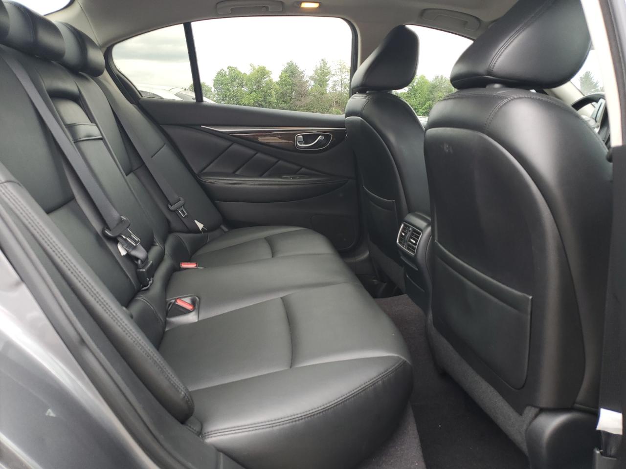 Photo 9 VIN: JN1EV7AR0JM437717 - INFINITI Q50 