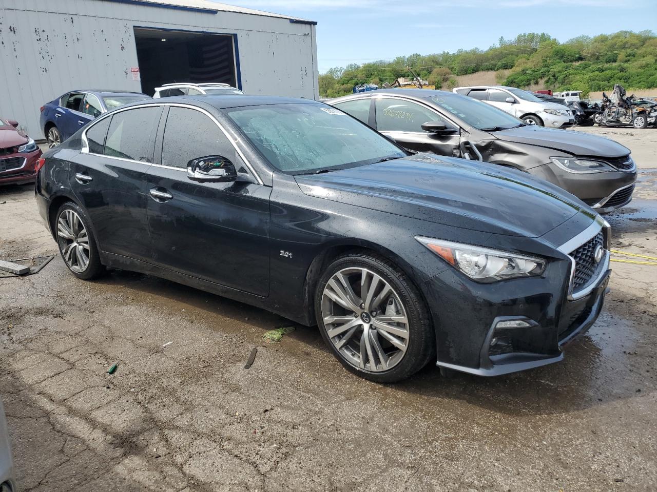 Photo 3 VIN: JN1EV7AR0JM441847 - INFINITI Q50 