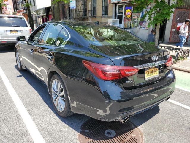 Photo 2 VIN: JN1EV7AR0KM552545 - INFINITI Q50 