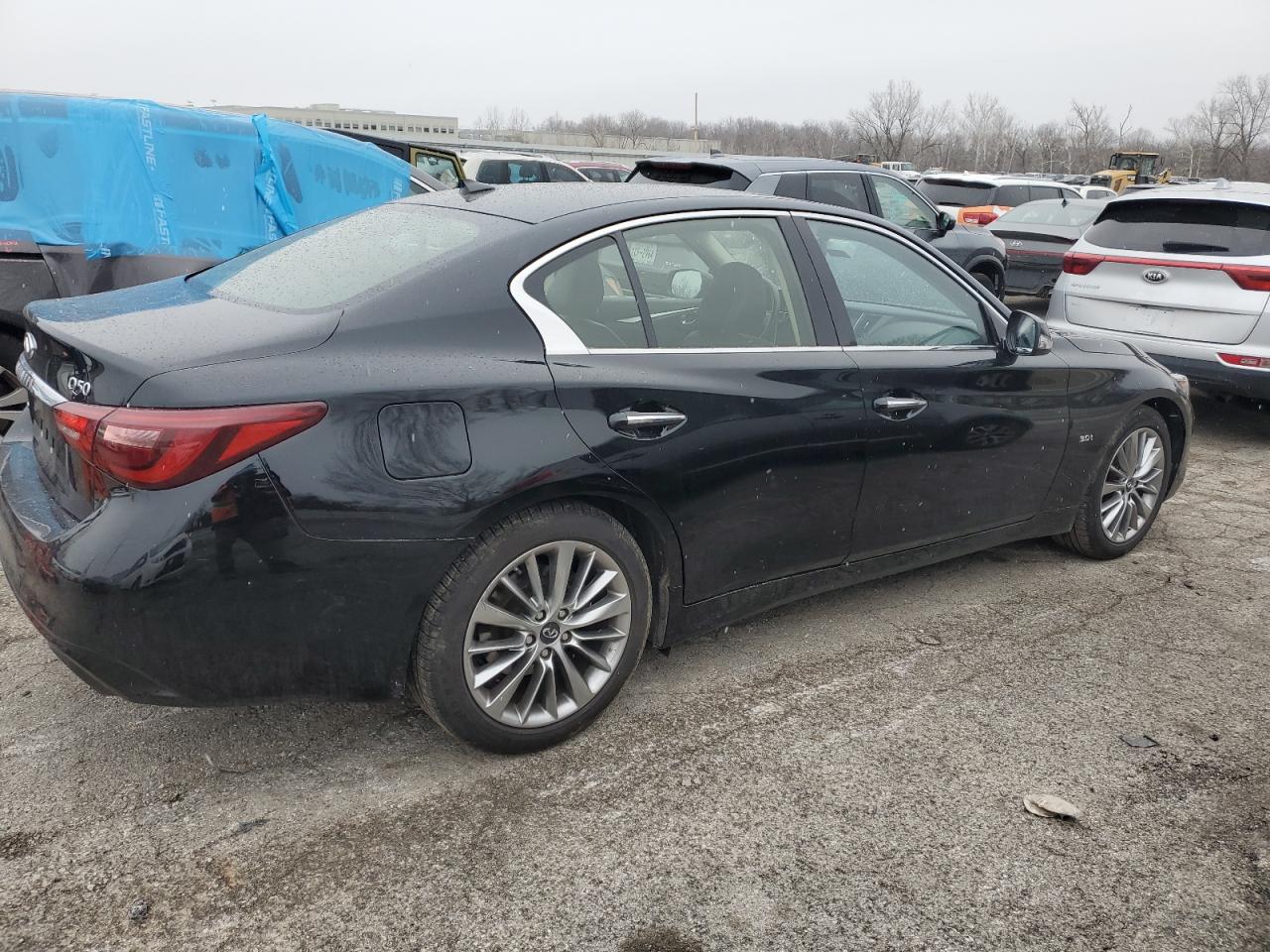 Photo 2 VIN: JN1EV7AR0KM558152 - INFINITI Q50 