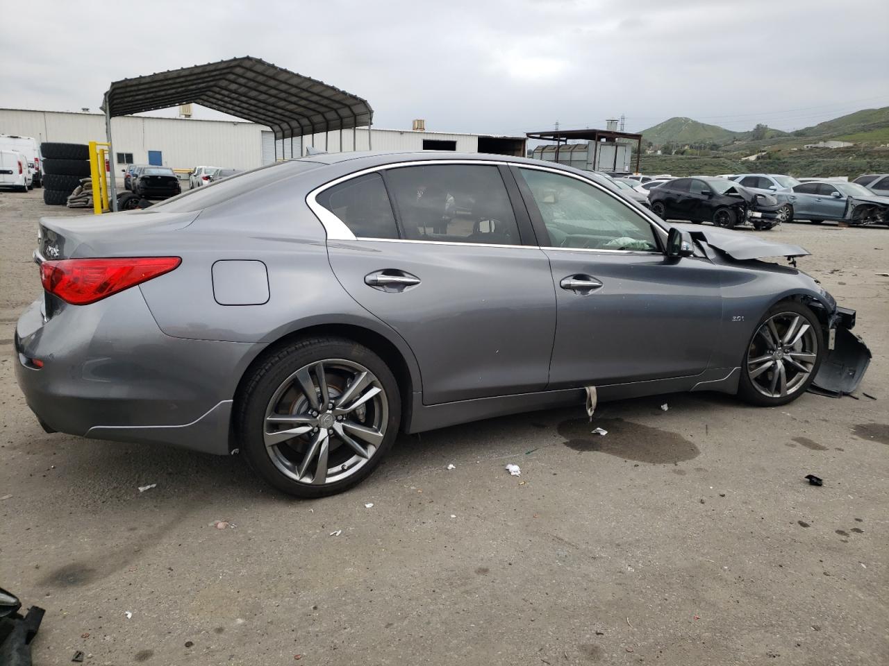 Photo 2 VIN: JN1EV7AR1HM831768 - INFINITI Q50 