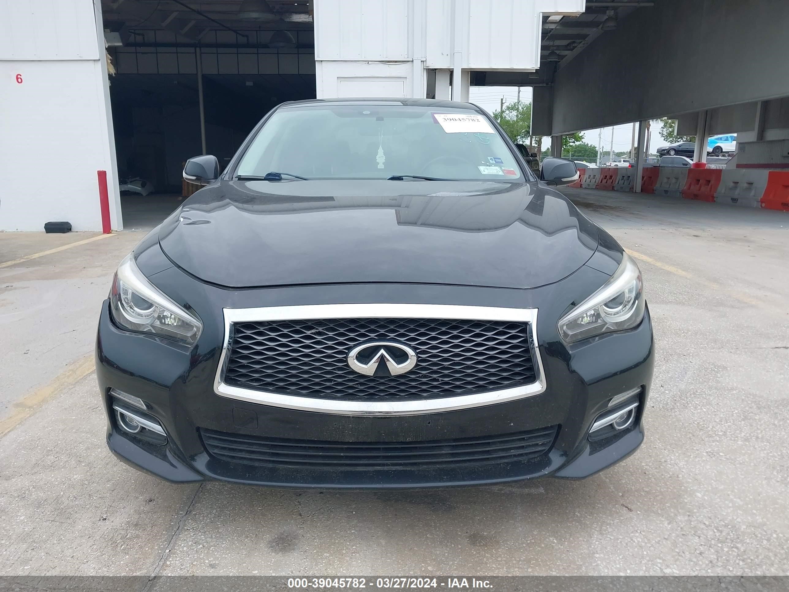 Photo 11 VIN: JN1EV7AR1HM839174 - INFINITI Q50 