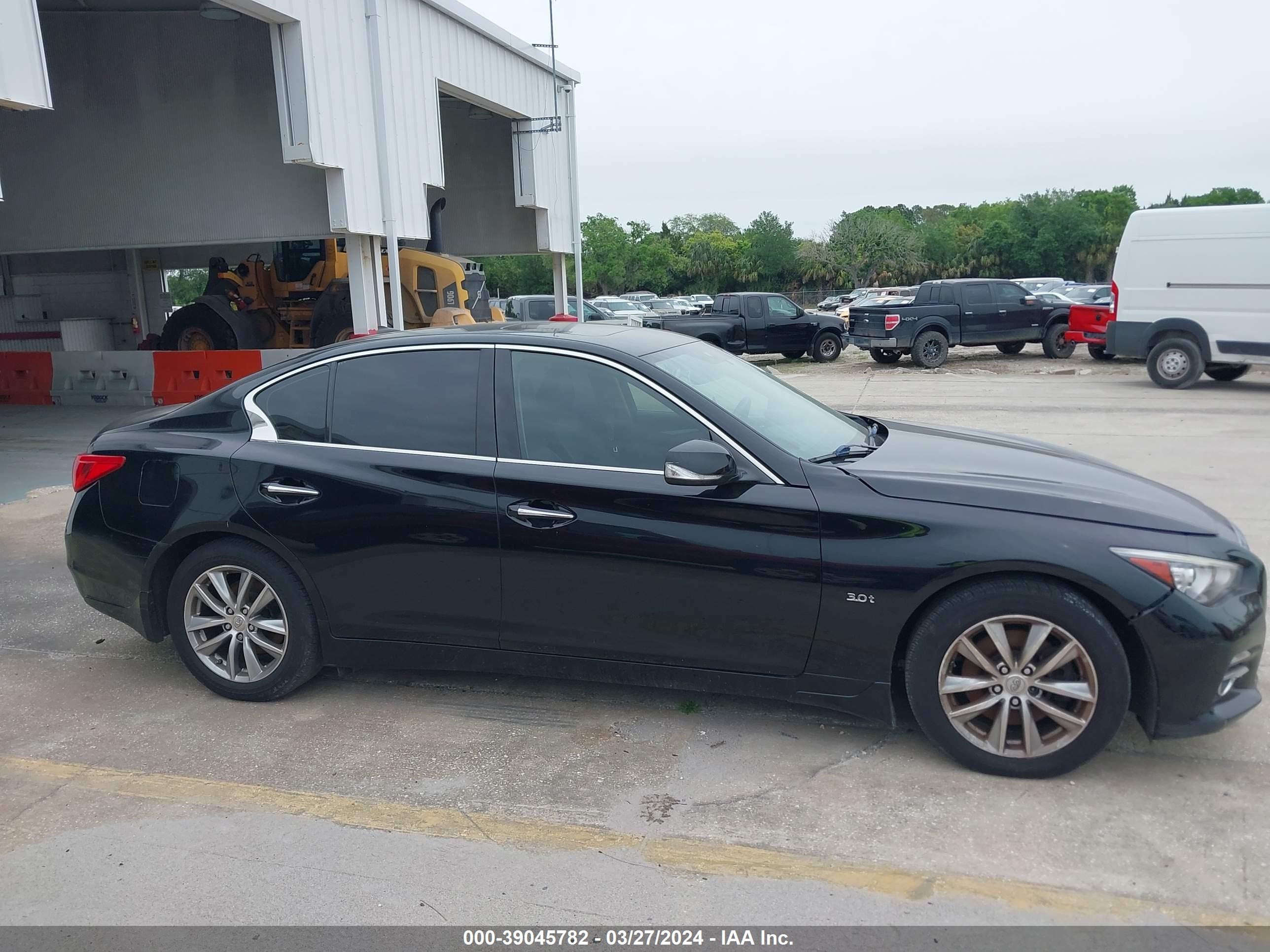 Photo 12 VIN: JN1EV7AR1HM839174 - INFINITI Q50 