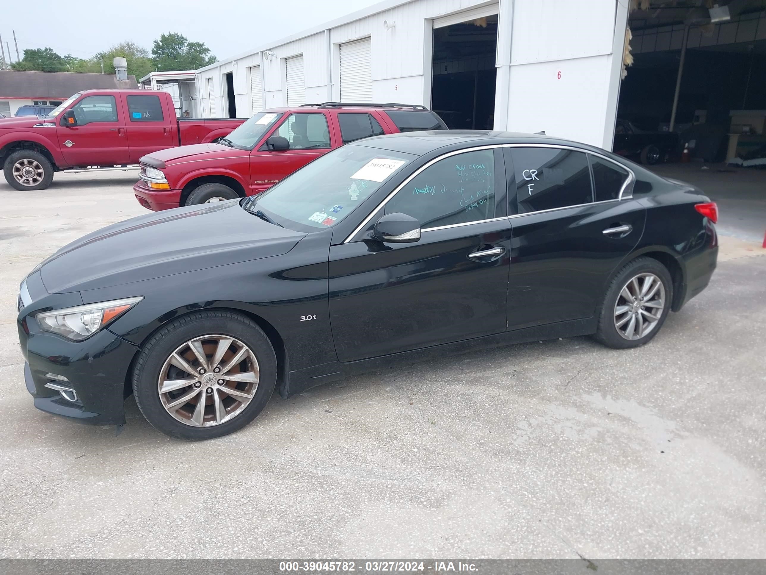 Photo 13 VIN: JN1EV7AR1HM839174 - INFINITI Q50 