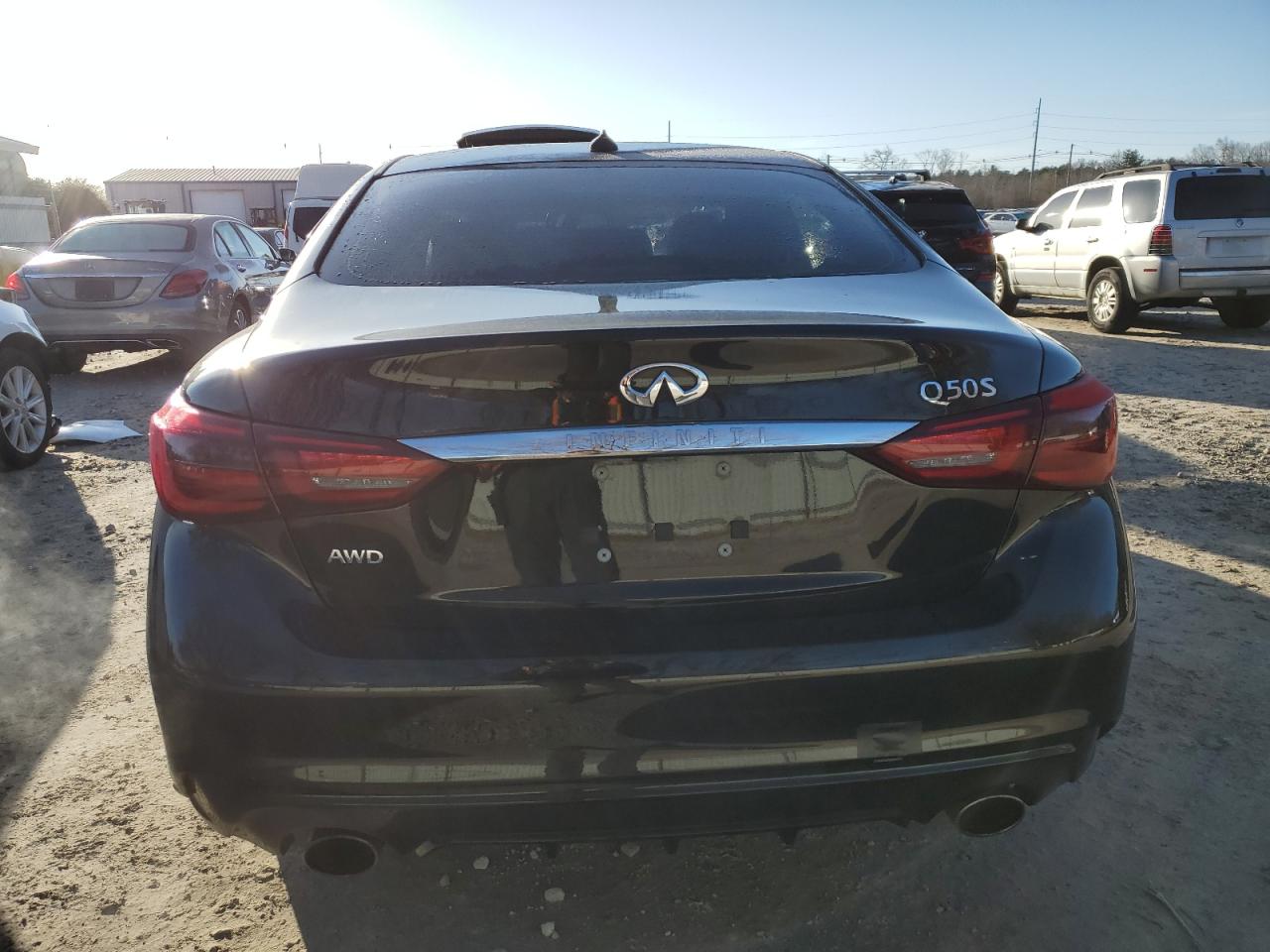 Photo 6 VIN: JN1EV7AR1JM439086 - INFINITI Q50 