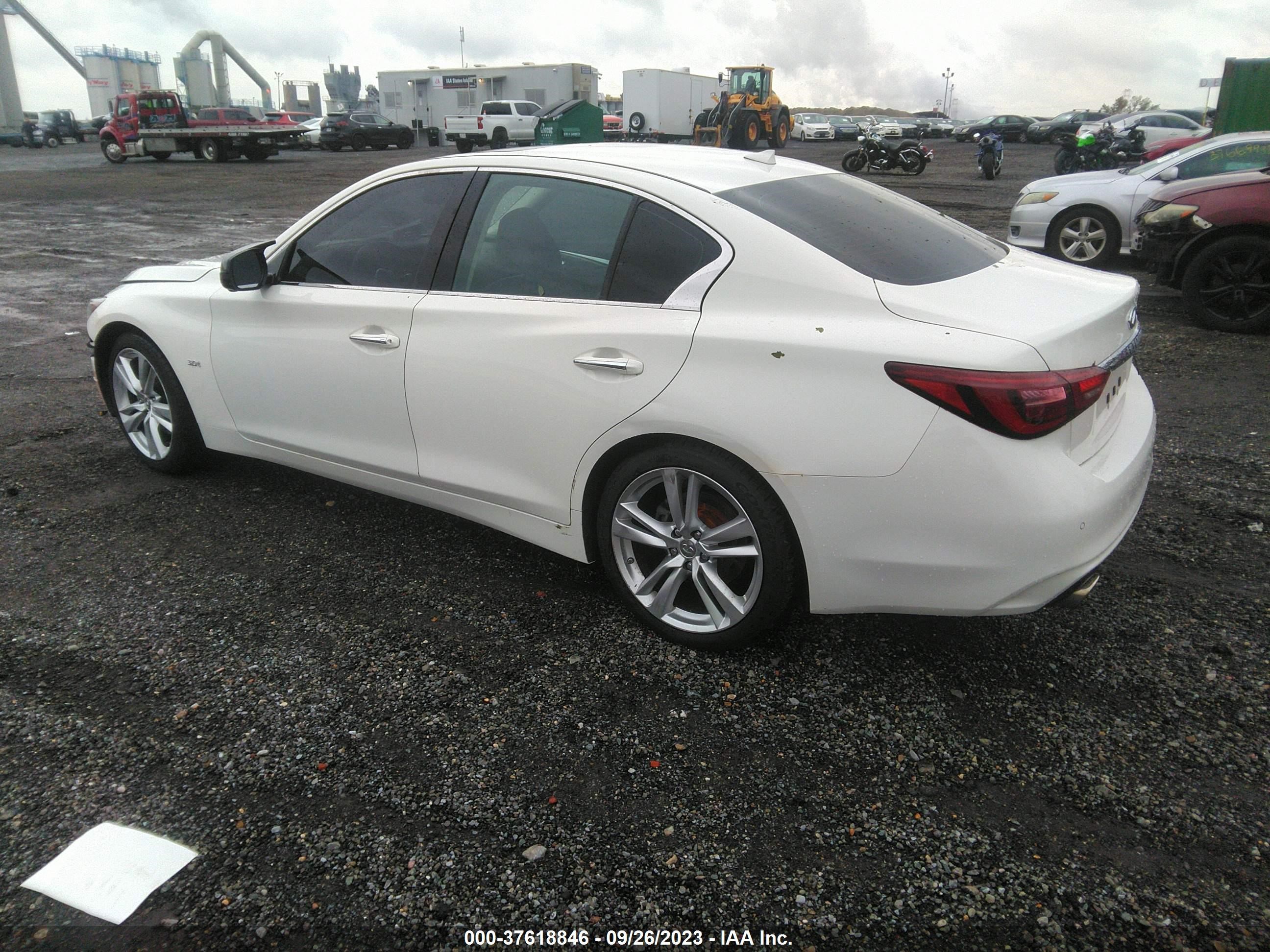 Photo 2 VIN: JN1EV7AR1KM591418 - INFINITI Q50 LUXE 