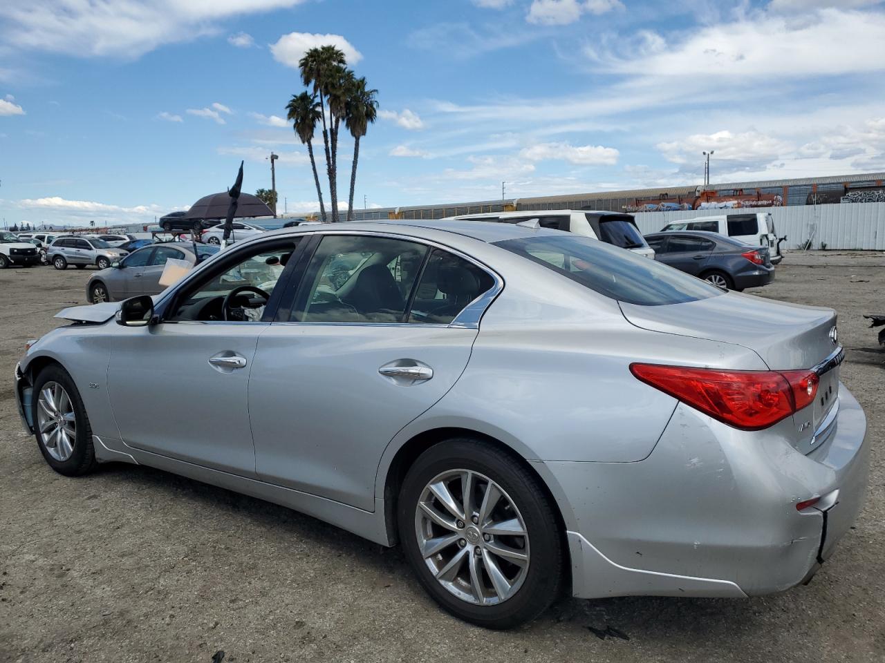 Photo 1 VIN: JN1EV7AR2HM835019 - INFINITI Q50 