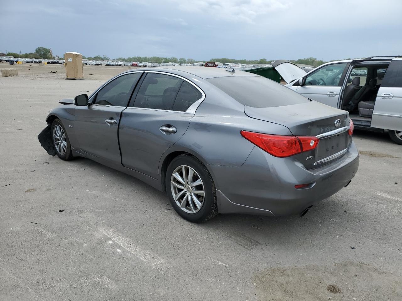 Photo 2 VIN: JN1EV7AR2HM840043 - INFINITI Q50 