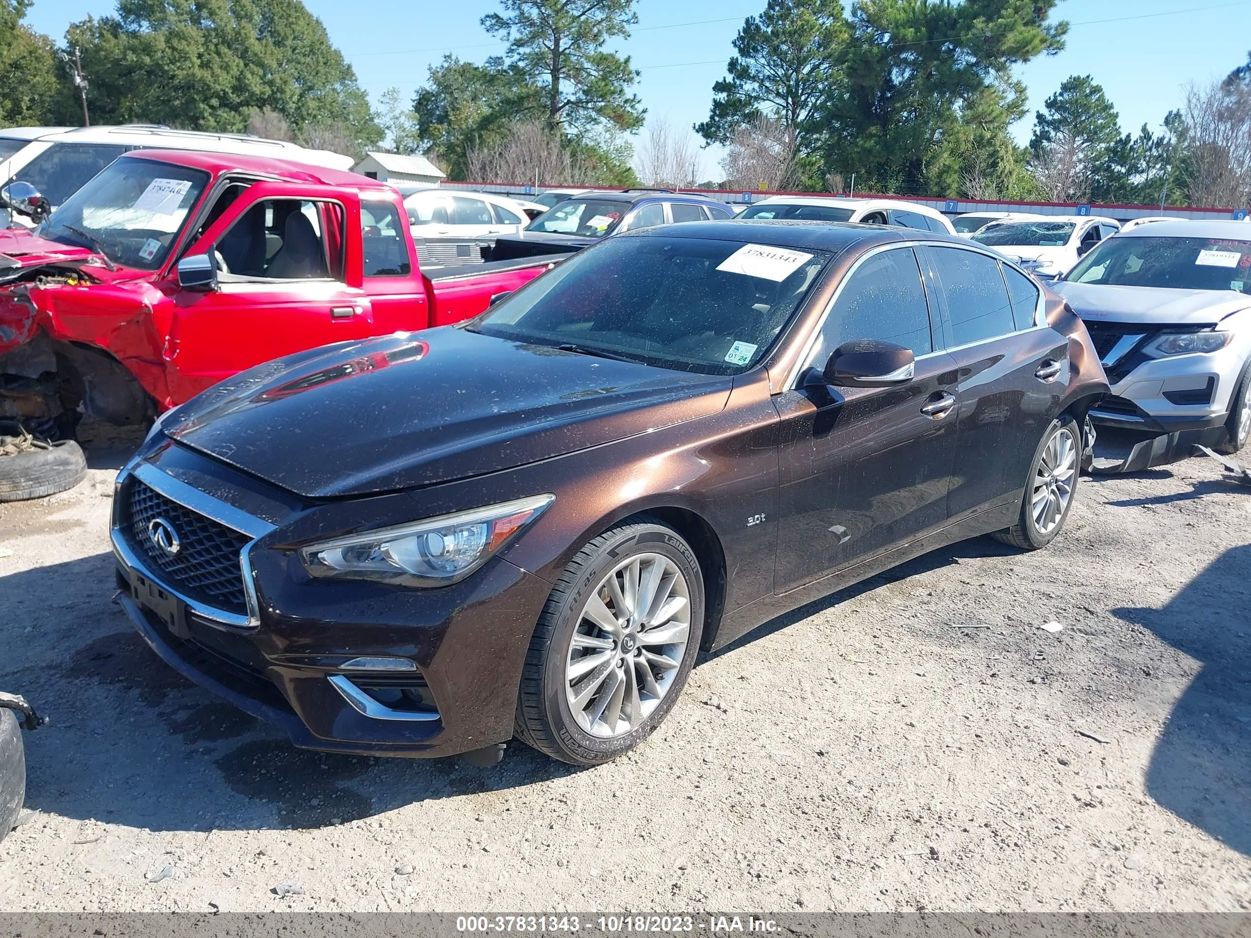 Photo 1 VIN: JN1EV7AR3JM431233 - INFINITI Q50 