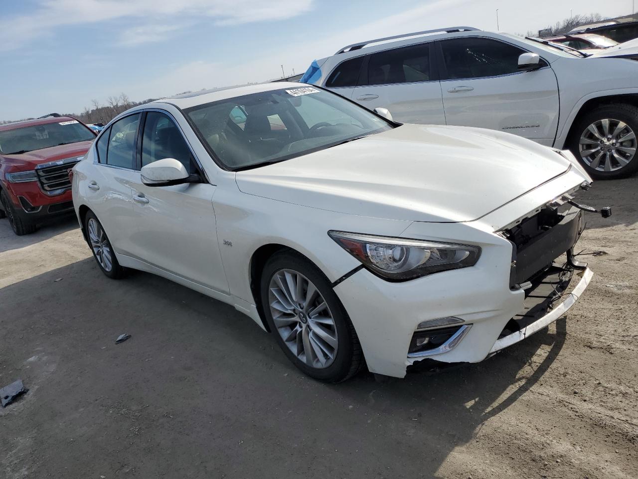 Photo 3 VIN: JN1EV7AR4JM610297 - INFINITI Q50 