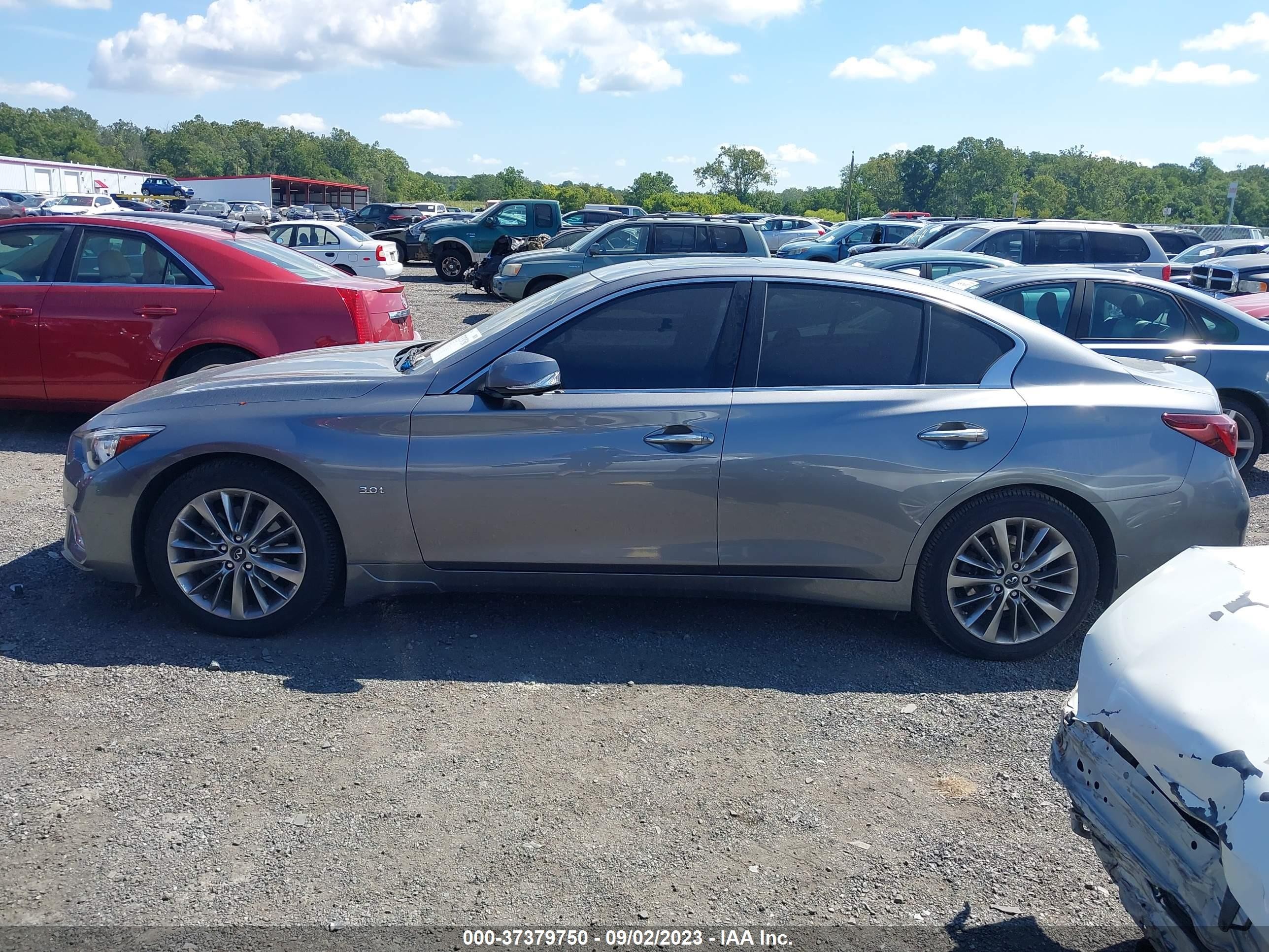 Photo 13 VIN: JN1EV7AR4KM556355 - INFINITI Q50 