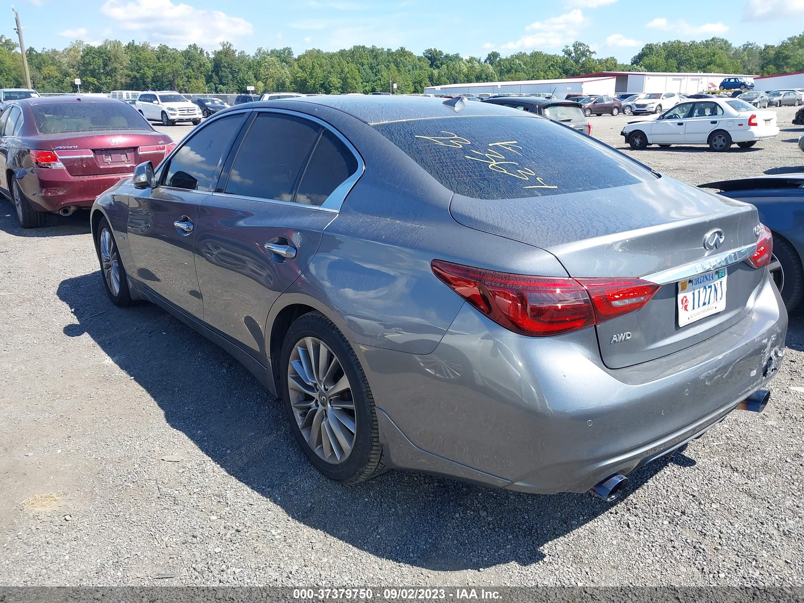 Photo 2 VIN: JN1EV7AR4KM556355 - INFINITI Q50 