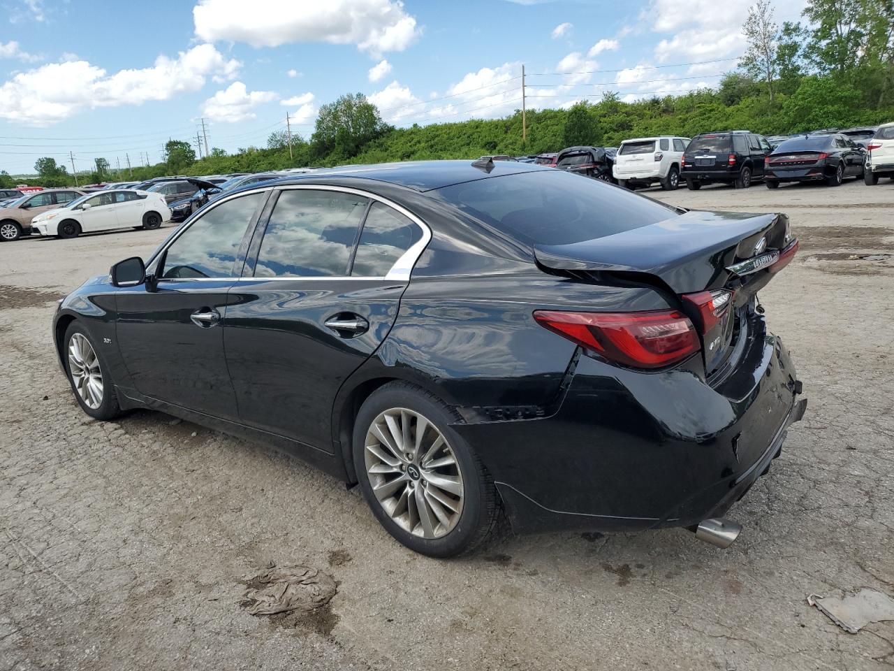 Photo 1 VIN: JN1EV7AR4KM593986 - INFINITI Q50 