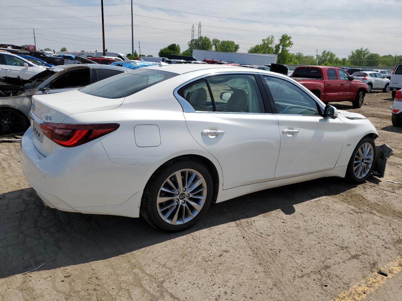 Photo 2 VIN: JN1EV7AR5LM250282 - INFINITI Q50 