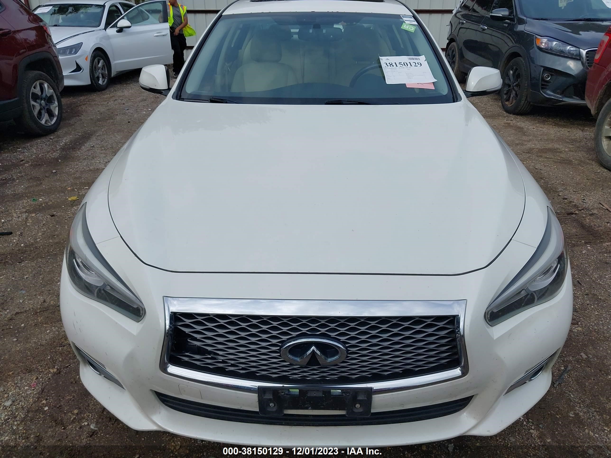 Photo 11 VIN: JN1EV7AR6HM832365 - INFINITI Q50 PREMIU 