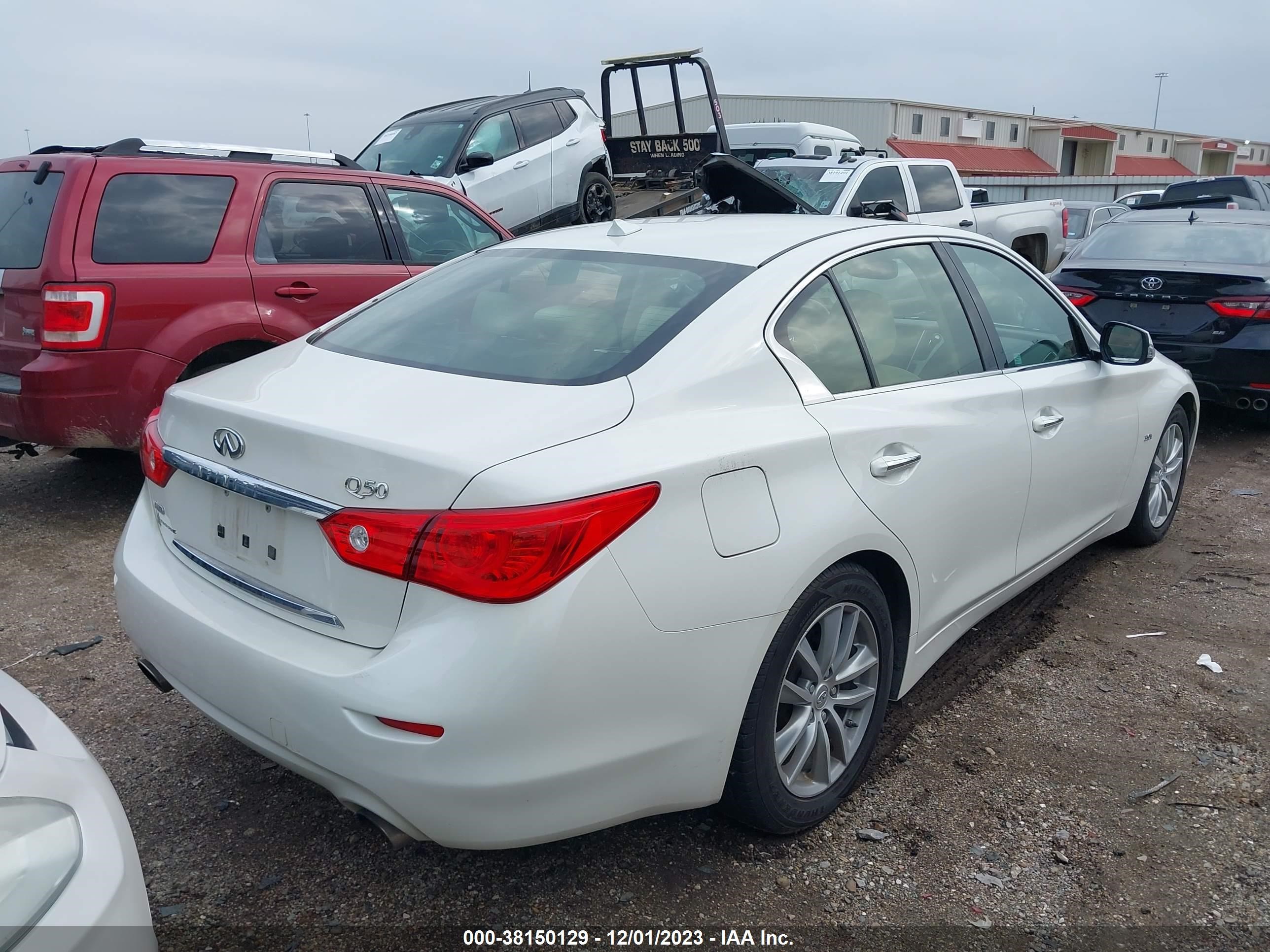 Photo 3 VIN: JN1EV7AR6HM832365 - INFINITI Q50 PREMIU 