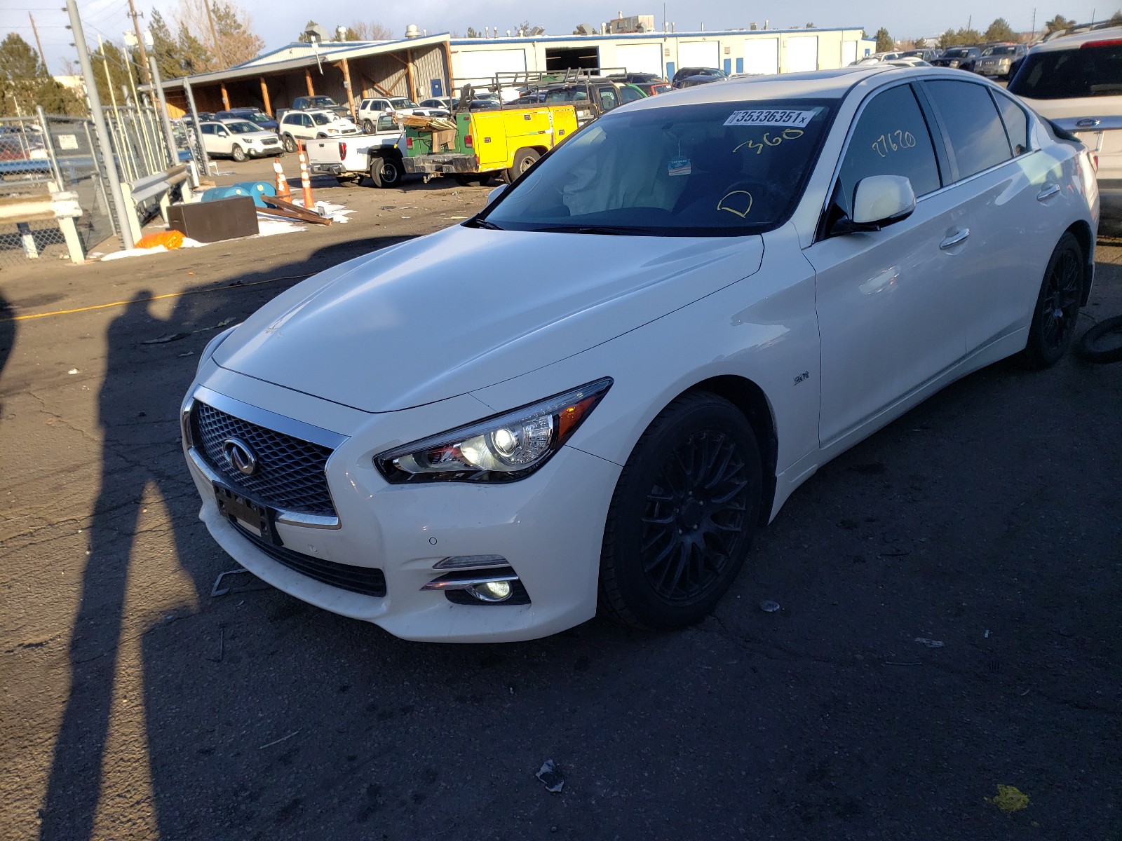 Photo 1 VIN: JN1EV7AR6HM832995 - INFINITI Q50 