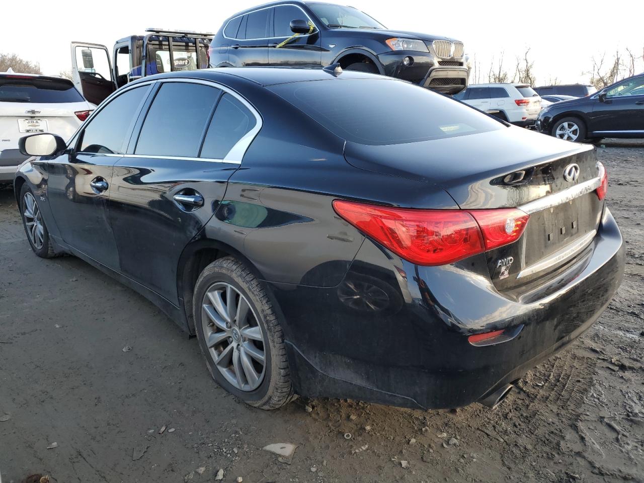 Photo 1 VIN: JN1EV7AR6HM841633 - INFINITI Q50 