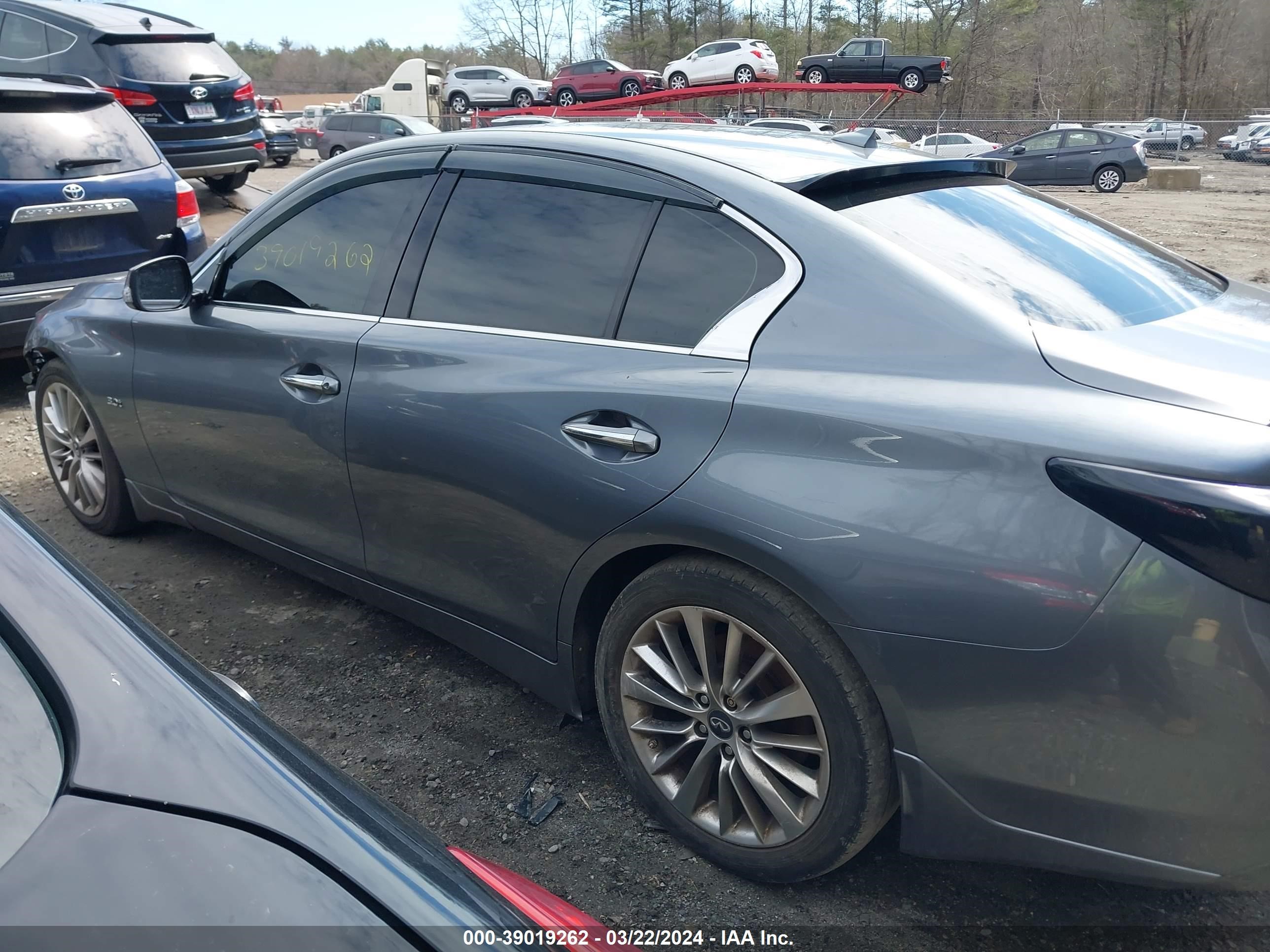 Photo 13 VIN: JN1EV7AR6JM435681 - INFINITI Q50 