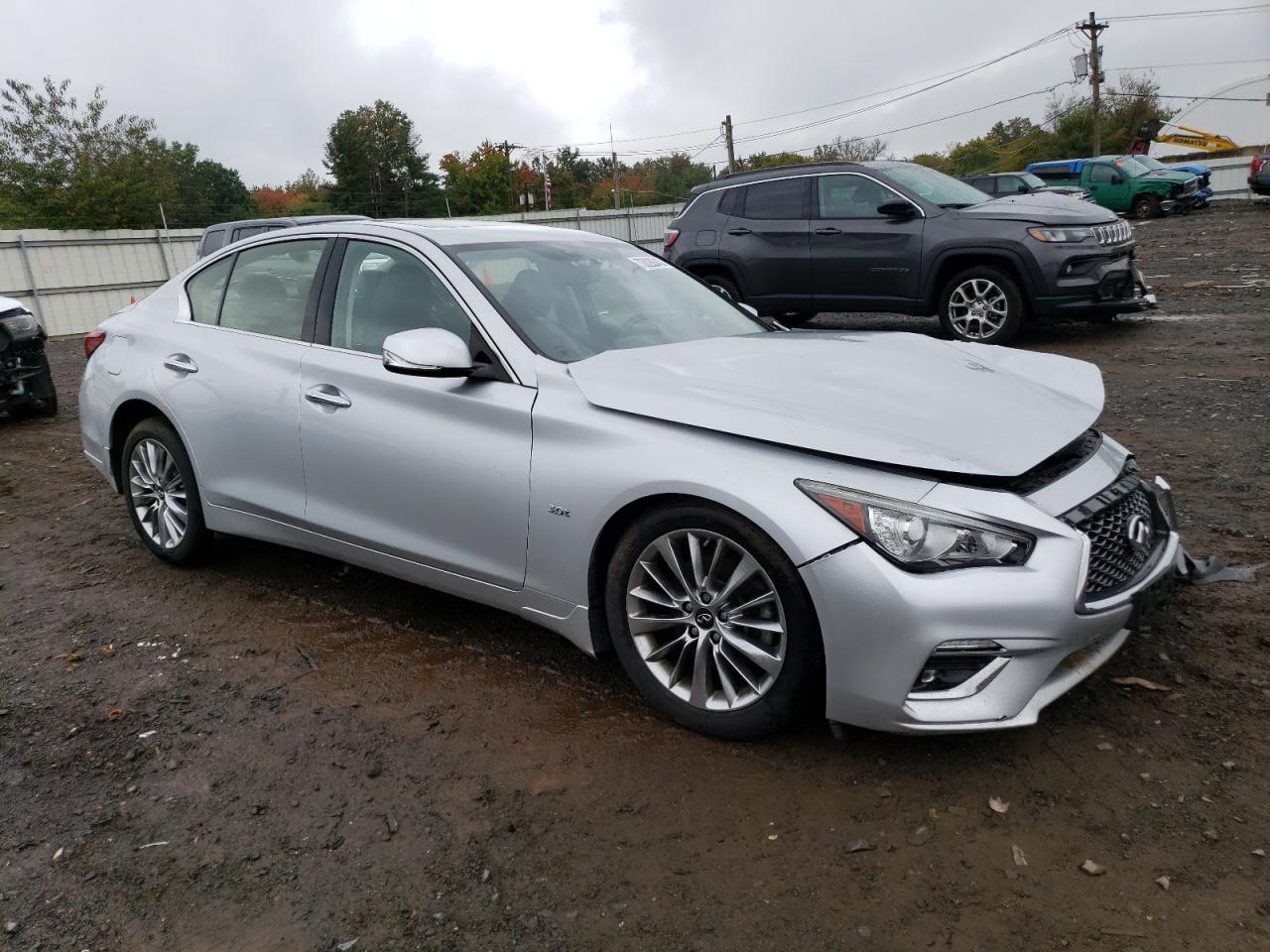 Photo 3 VIN: JN1EV7AR6KM550508 - INFINITI Q50 