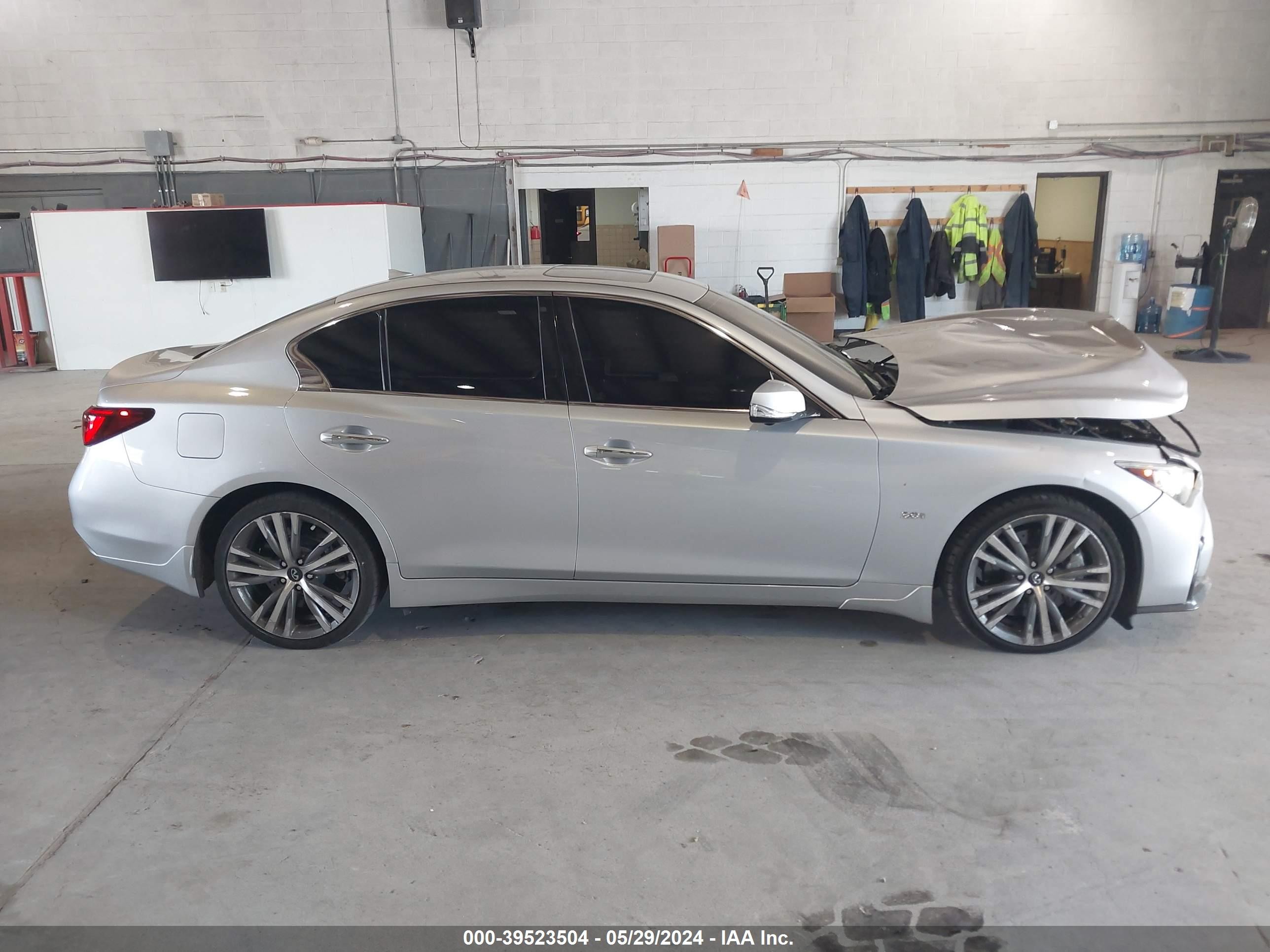 Photo 12 VIN: JN1EV7AR6KM558687 - INFINITI Q50 