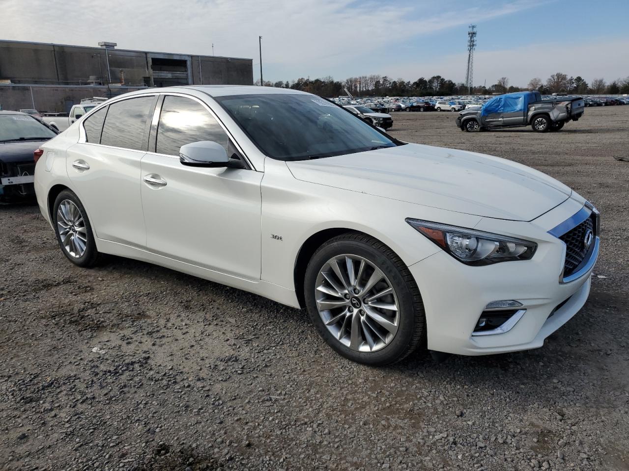 Photo 3 VIN: JN1EV7AR6KM594413 - INFINITI Q50 