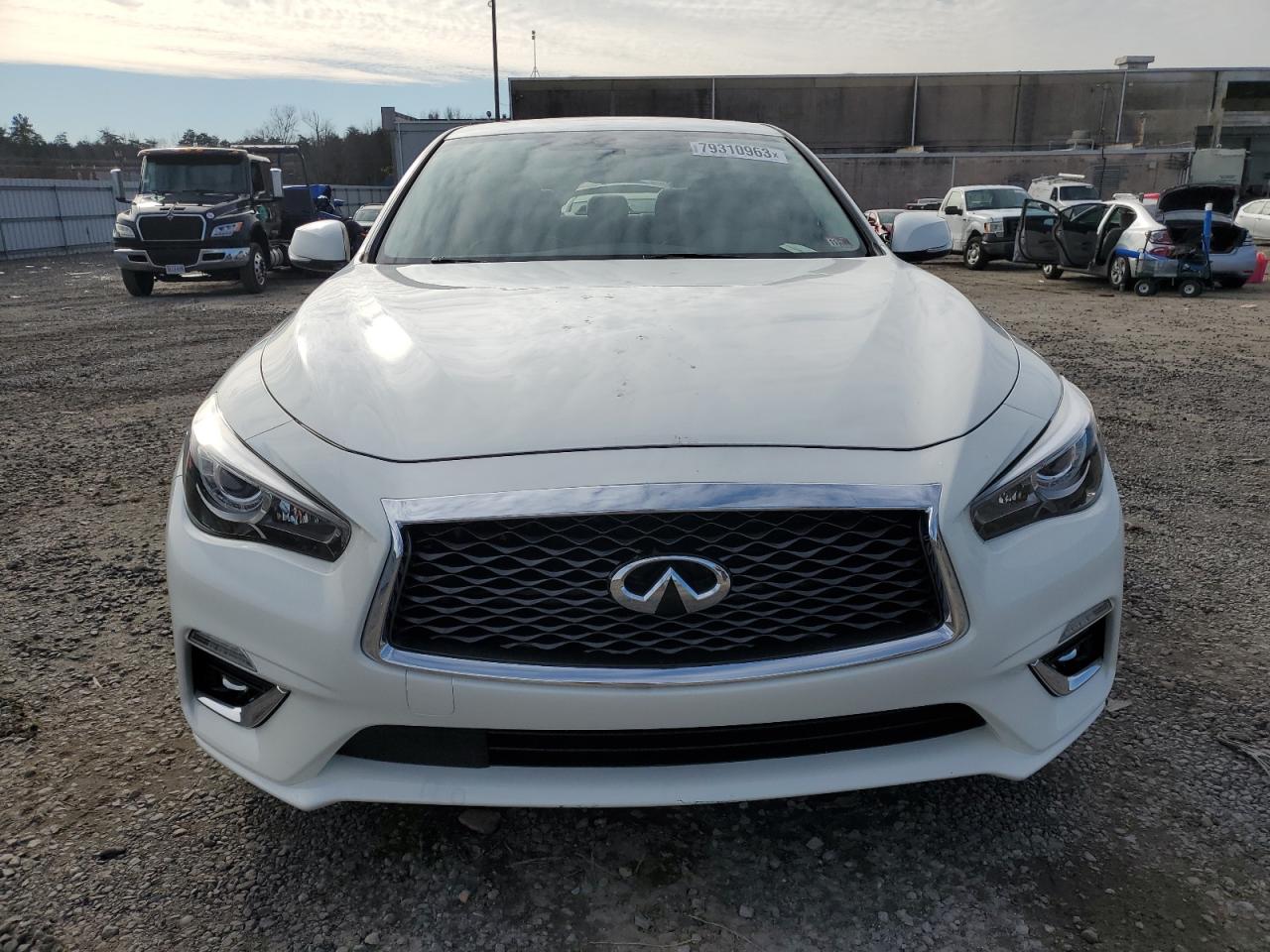 Photo 4 VIN: JN1EV7AR6KM594413 - INFINITI Q50 