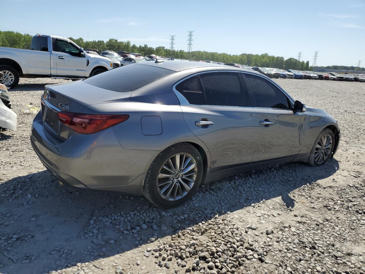 Photo 2 VIN: JN1EV7AR7JM433440 - INFINITI Q50 