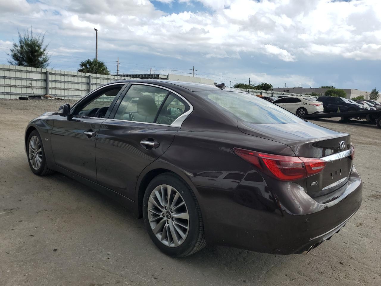 Photo 1 VIN: JN1EV7AR8LM252995 - INFINITI Q50 