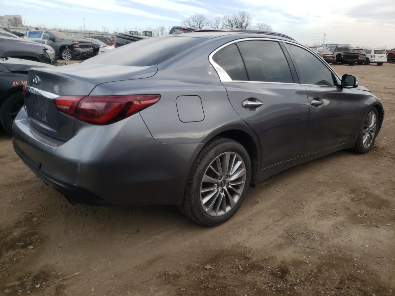 Photo 2 VIN: JN1EV7AR9JM442480 - INFINITI Q50 