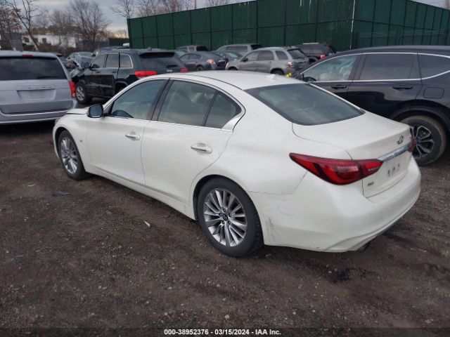 Photo 2 VIN: JN1EV7AR9KM553998 - INFINITI Q50 