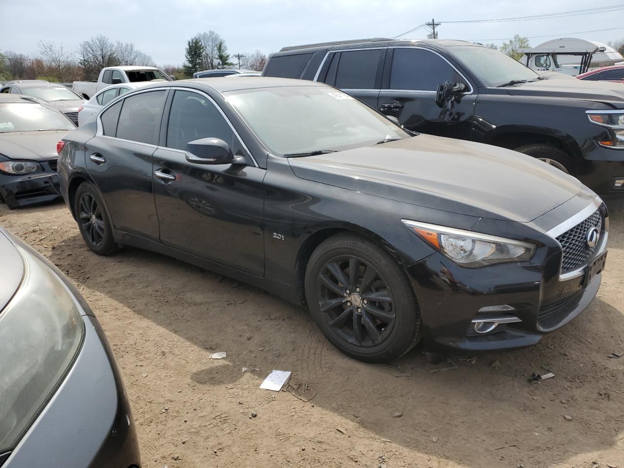 Photo 3 VIN: JN1EV7ARXHM833373 - INFINITI Q50 