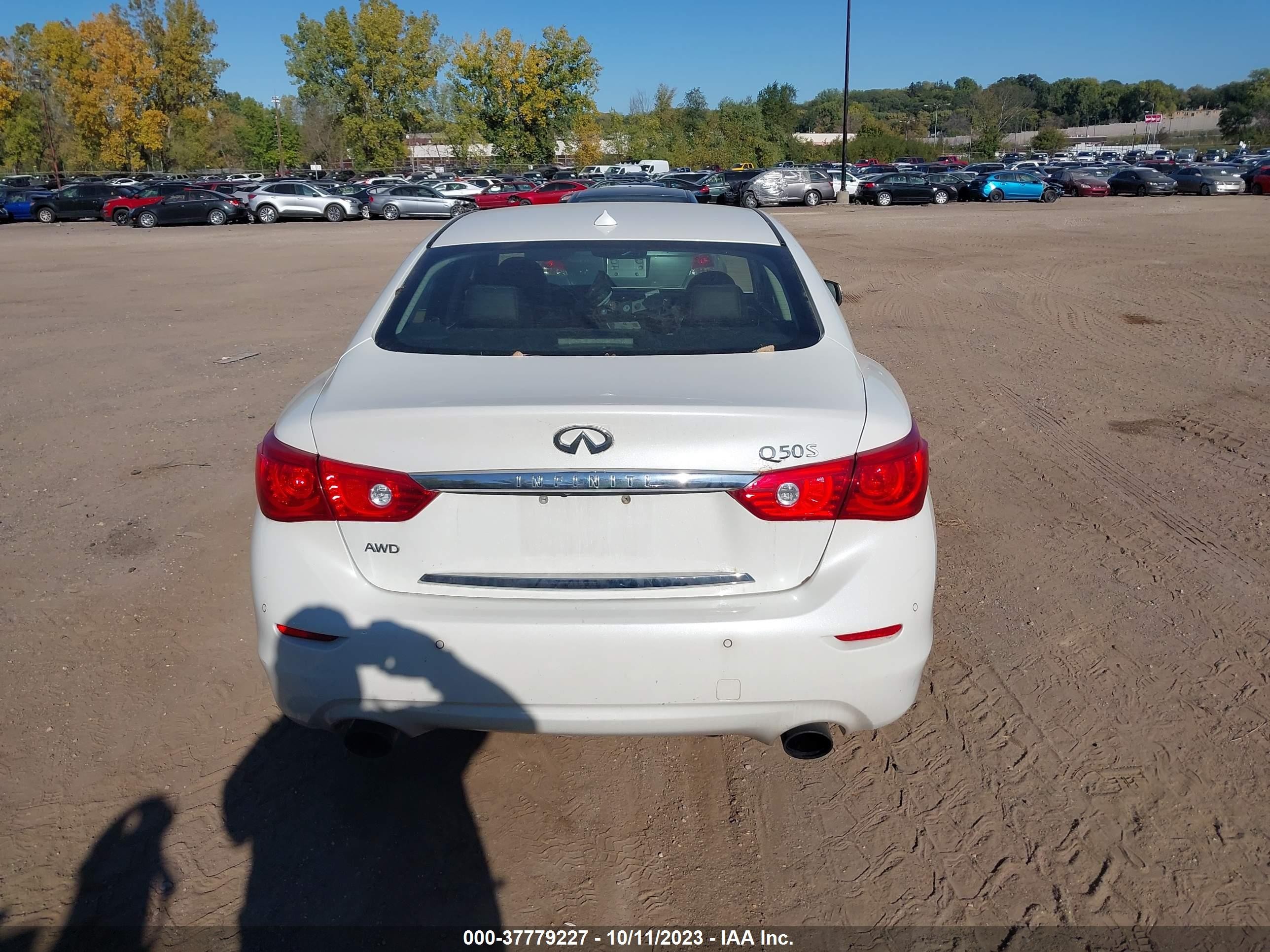 Photo 15 VIN: JN1EV7ARXHM840890 - INFINITI Q50 