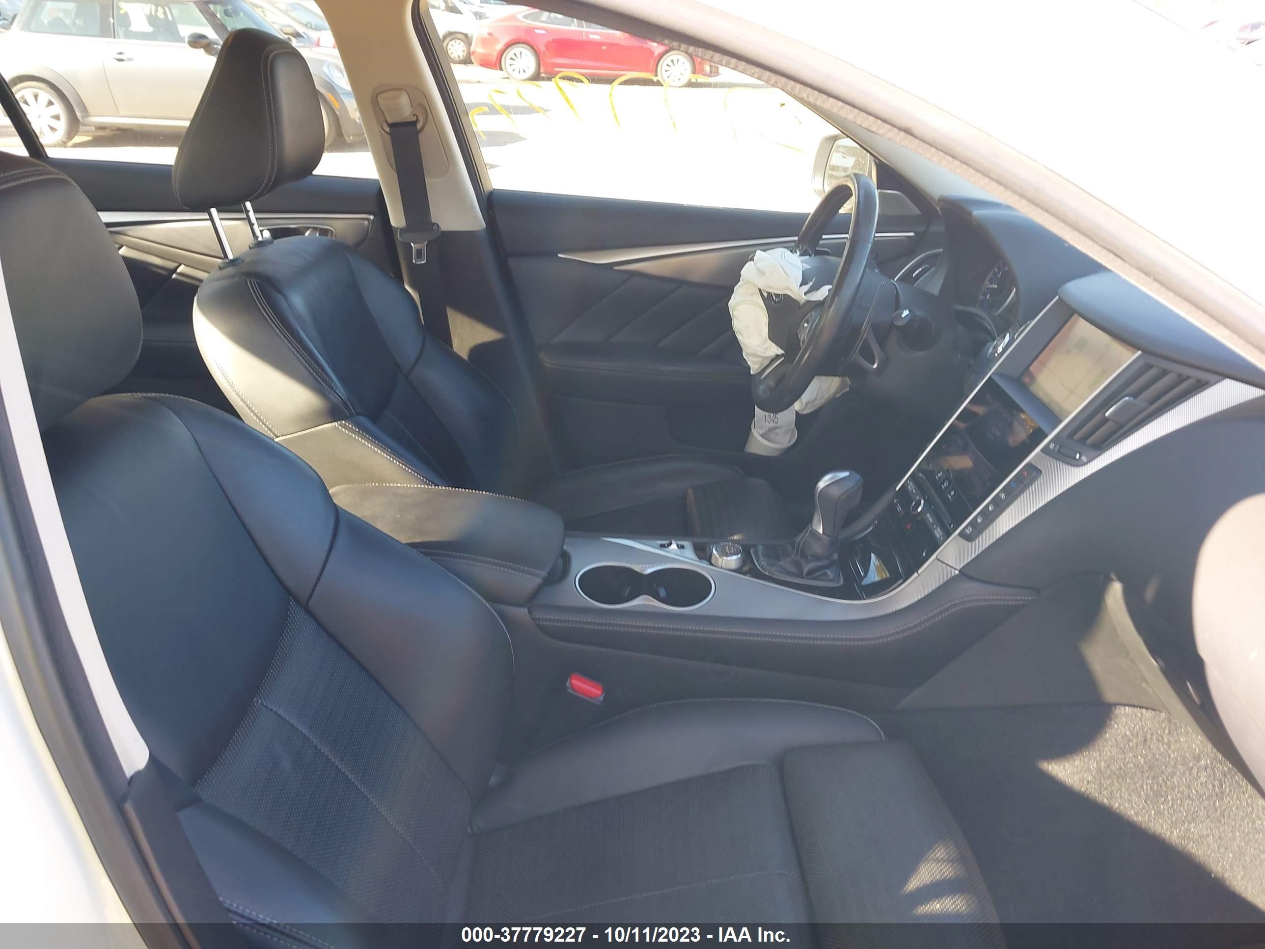 Photo 4 VIN: JN1EV7ARXHM840890 - INFINITI Q50 