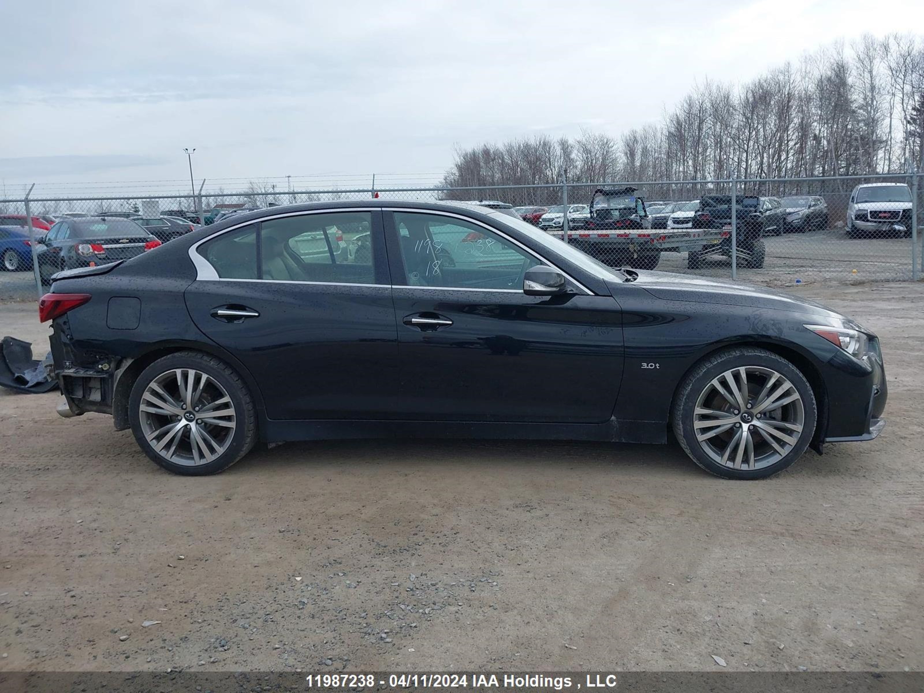 Photo 13 VIN: JN1EV7ARXJM441760 - INFINITI Q50 