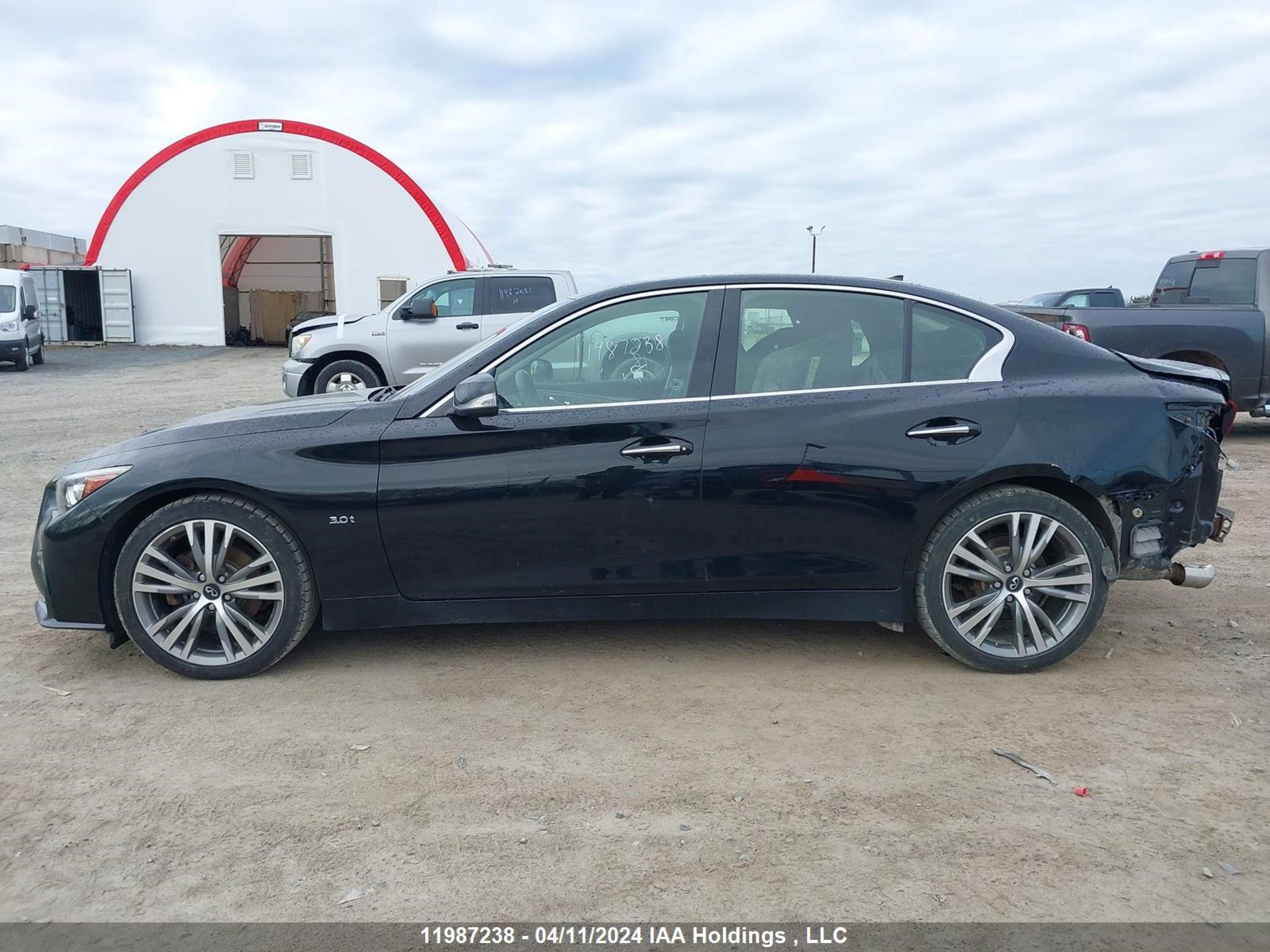 Photo 14 VIN: JN1EV7ARXJM441760 - INFINITI Q50 