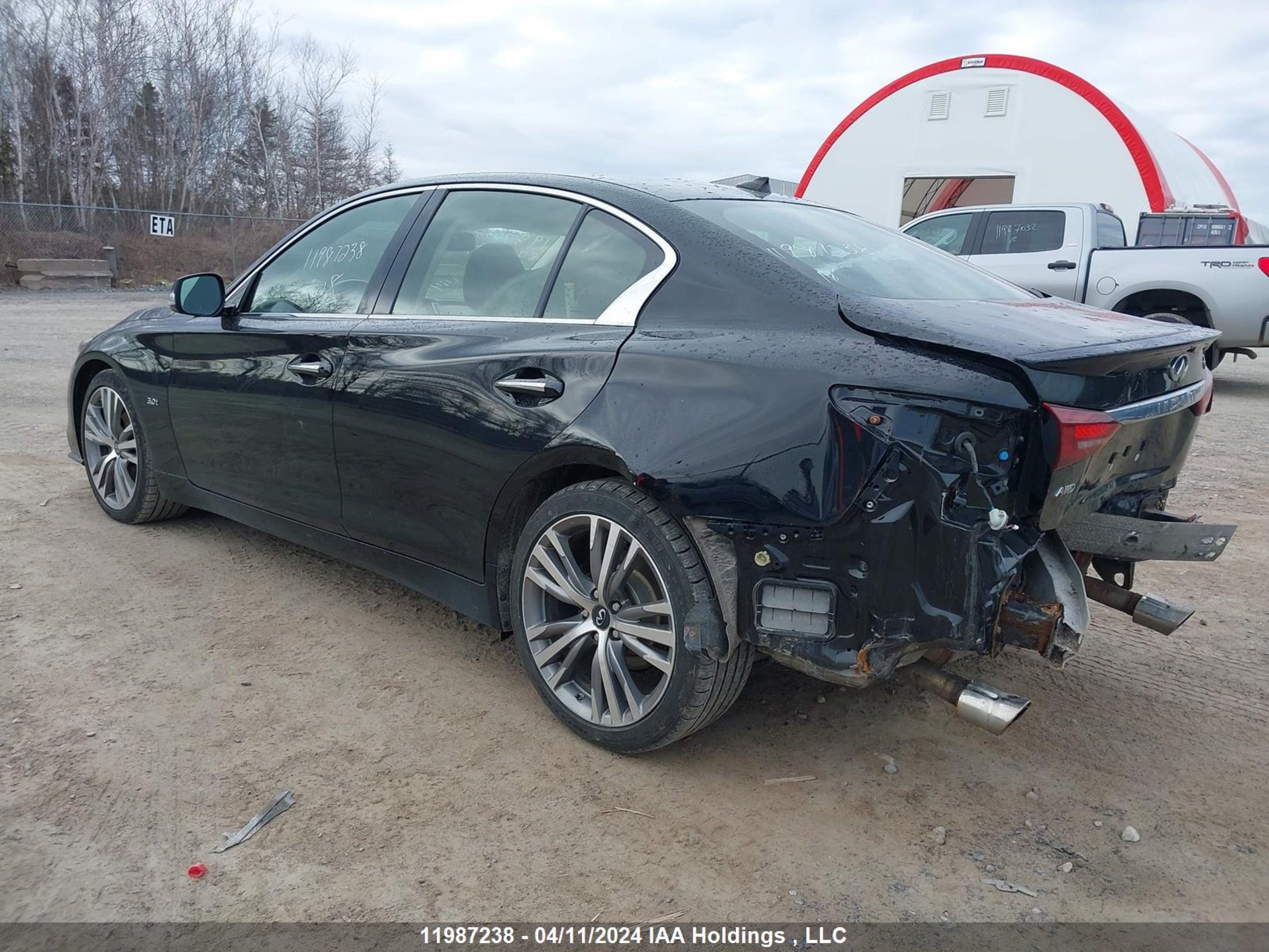 Photo 2 VIN: JN1EV7ARXJM441760 - INFINITI Q50 